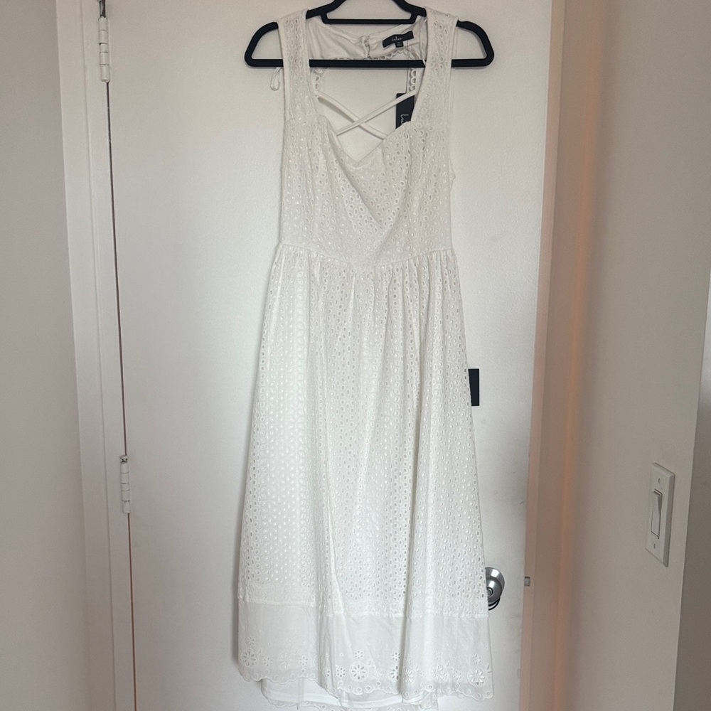 NWT Lulus Eyelet Lace-up Keyhole Back Dress White Size XL